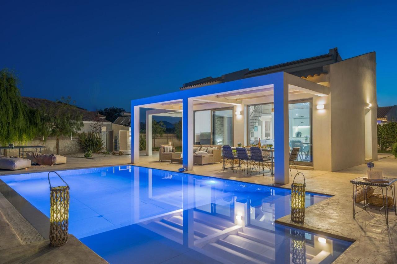 Zante Prime Heated Pool Villa Plános
