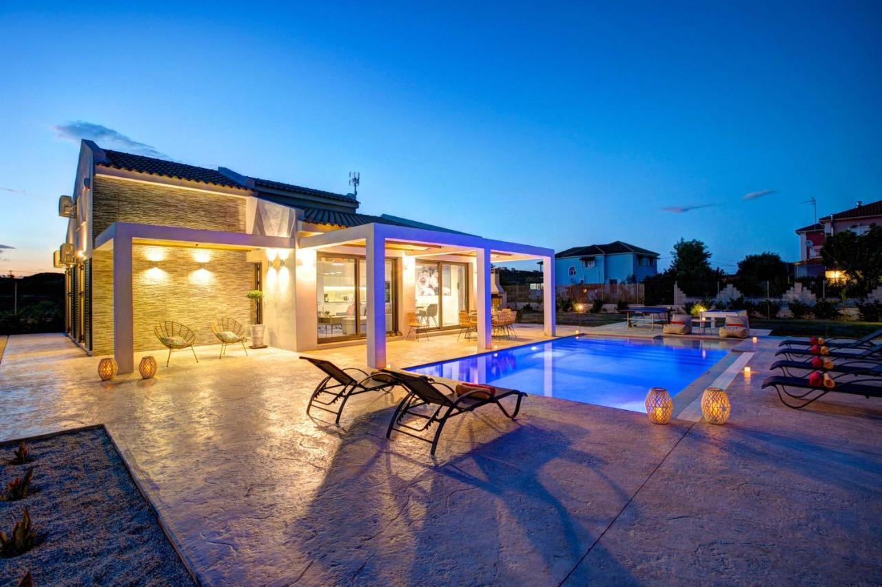 Zante Prime Heated Pool Villa *